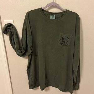 uni-sex comfort colors long sleeve pocket tee